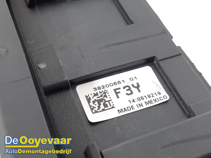 Zekeringkast van een Opel Insignia Sports Tourer  2020