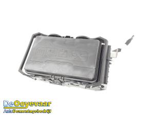 Gebruikte Zekeringkast Opel Insignia Sports Tourer Prijs € 99,99 Margeregeling aangeboden door Autodemontagebedrijf De Ooyevaar