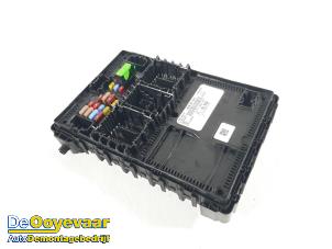 Begagnade Dator , karosskontroll (BCM) Ford Transit Connect (PJ2) 1.5 EcoBlue Pris € 199,99 Marginaltabell erbjuds av Autodemontagebedrijf De Ooyevaar