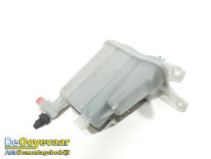 Begagnade Expansionskärl Audi SQ5 (8RB) 3.0 TFSI V6 24V Pris € 19,99 Marginaltabell erbjuds av Autodemontagebedrijf De Ooyevaar