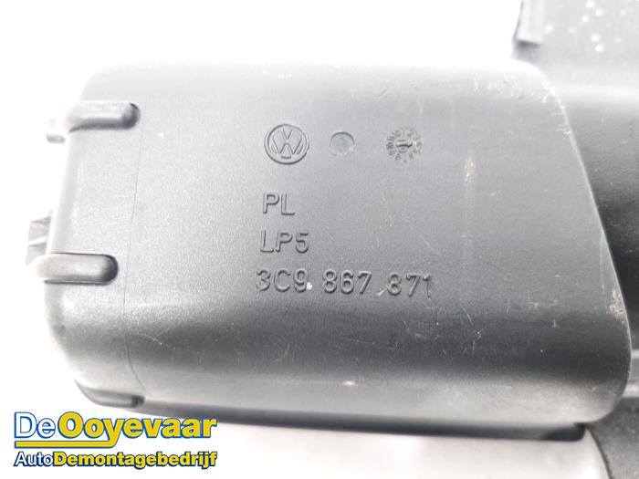 Skydd, bagageutrymme från en Volkswagen Passat Variant (3C5) 1.6 TDI 16V Bluemotion 2010