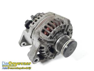 Gebruikte Dynamo Opel Astra J Sports Tourer (PD8/PE8/PF8) 1.4 16V ecoFLEX Prijs € 19,99 Margeregeling aangeboden door Autodemontagebedrijf De Ooyevaar