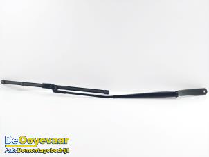 Begagnade Främre torkararm Ford Focus 4 Wagon 1.5 EcoBlue 120 Pris € 9,99 Marginaltabell erbjuds av Autodemontagebedrijf De Ooyevaar