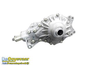 Begagnade Främre differential Landrover Range Rover Velar (LY) 2.0 16V P300 AWD Pris € 749,99 Marginaltabell erbjuds av Autodemontagebedrijf De Ooyevaar