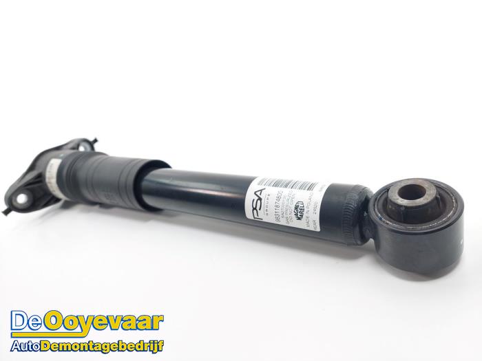 Stötdämparstång, vänster bak från en Peugeot 208 II (UB/UH/UP) 1.2 Vti 12V PureTech 100 2020