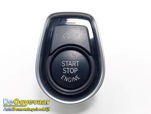 Begagnade Start/stopp-brytare BMW 1 serie (F21) 116i 1.6 16V Pris € 14,99 Marginaltabell erbjuds av Autodemontagebedrijf De Ooyevaar