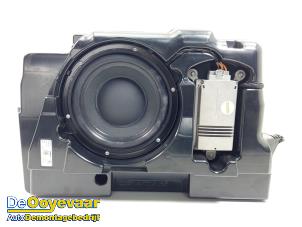 Begagnade Bashögtalare Porsche Macan (95B) 3.0 S Diesel V6 24V Pris € 374,99 Marginaltabell erbjuds av Autodemontagebedrijf De Ooyevaar