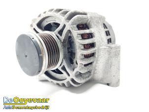 Gebruikte Dynamo Opel Combo 1.3 CDTI 16V ecoFlex Prijs € 25,00 Margeregeling aangeboden door Autodemontagebedrijf De Ooyevaar