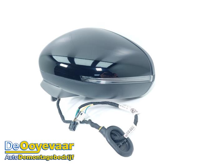 Skärmspegel, vänster från en Mercedes-Benz A (177.0) 1.3 A-200 Turbo 16V 2018