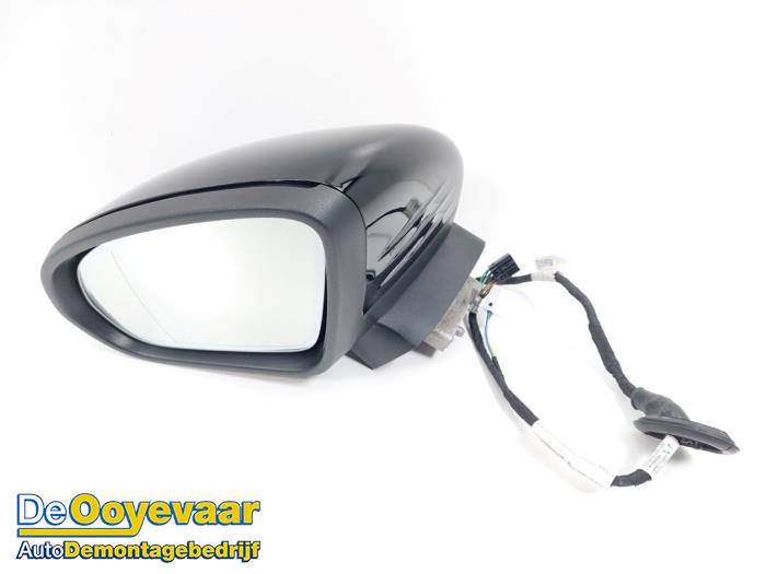 Skärmspegel, vänster från en Mercedes-Benz A (177.0) 1.3 A-200 Turbo 16V 2018