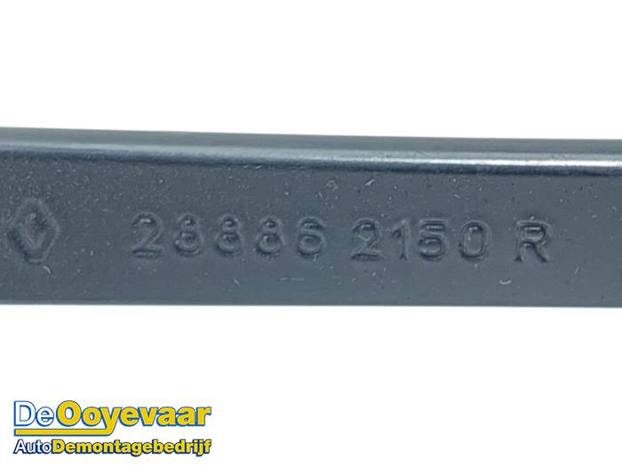 Främre torkararm från en Renault Scénic IV (RFAJ) 1.5 Energy dCi 110 2016