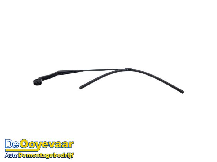 Främre torkararm från en Renault Scénic IV (RFAJ) 1.5 Energy dCi 110 2016