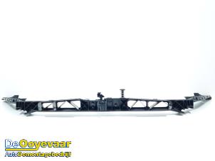 Begagnade Front Mercedes GLA (H247) 1.3 180 Turbo 16V Pris € 149,99 Marginaltabell erbjuds av Autodemontagebedrijf De Ooyevaar