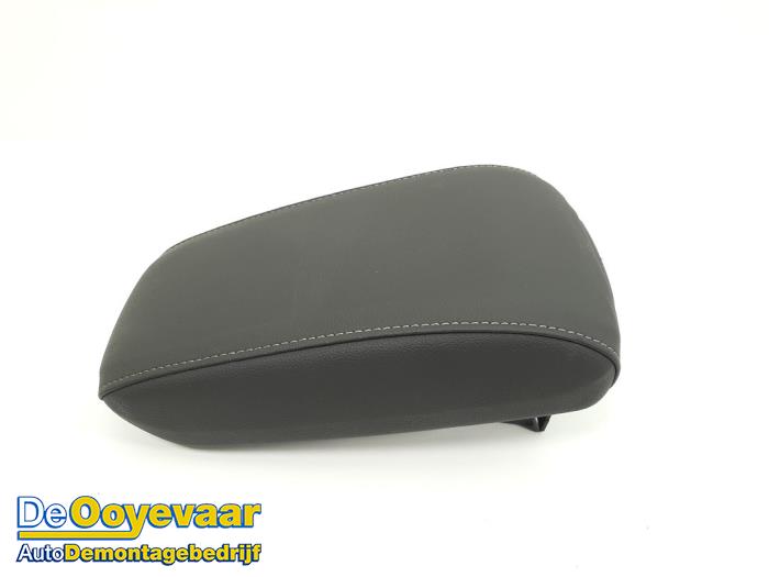 Armstöd från en Opel Astra K 1.2 Turbo 12V 2020