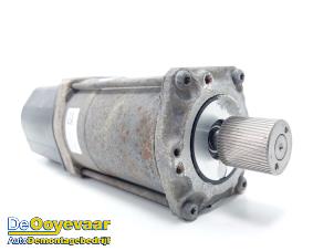 Begagnade Elservostyrningsenhet BMW X4 (F26) xDrive 28i 2.0 16V Twin Power Turbo Pris € 199,99 Marginaltabell erbjuds av Autodemontagebedrijf De Ooyevaar