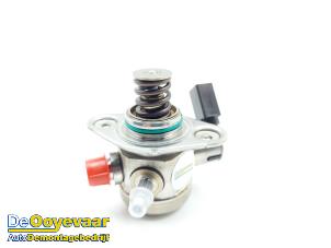 Begagnade Högtryckspump Mercedes A (177.0) 2.0 A-250 Turbo 16V Pris € 69,99 Marginaltabell erbjuds av Autodemontagebedrijf De Ooyevaar