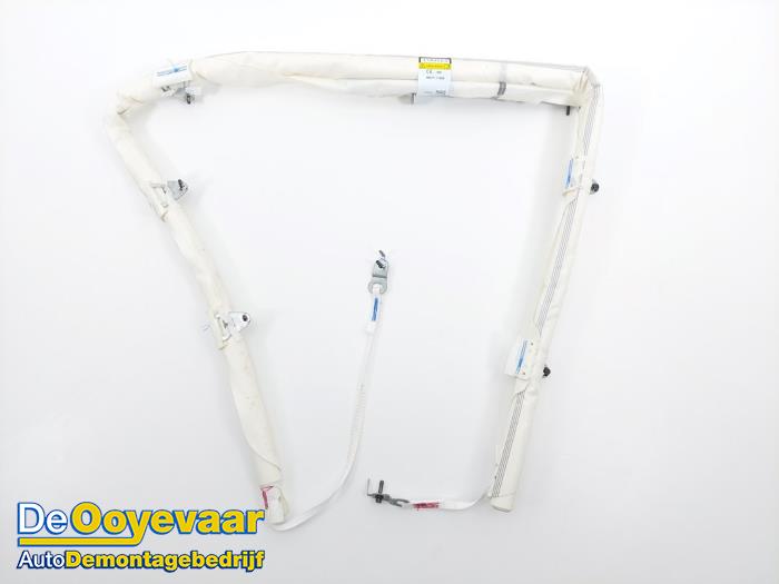 Takgardinairbag, höger från en Lynk & Co 01 1.5 PHEV 2021