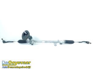 Begagnade Styrbox Mazda 6 SportBreak (GJ/GH/GL) 2.0 SkyActiv-G 165 16V Pris € 149,99 Marginaltabell erbjuds av Autodemontagebedrijf De Ooyevaar