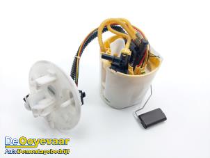 Gebruikte Tank element Pomp Mercedes A-Klasse AMG (177.0) 2.0 A-35 AMG Turbo 16V 4Matic Prijs € 49,99 Margeregeling aangeboden door Autodemontagebedrijf De Ooyevaar