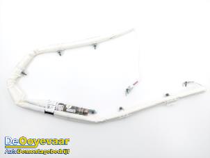 Begagnade Takgardinairbag, höger Lynk &amp; Co 01 1.5 PHEV Pris € 399,99 Marginaltabell erbjuds av Autodemontagebedrijf De Ooyevaar