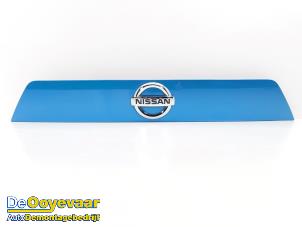 Gebruikte Handgreep Achterklep Nissan Micra (K14) 1.0 IG-T 92 Prijs € 39,99 Margeregeling aangeboden door Autodemontagebedrijf De Ooyevaar