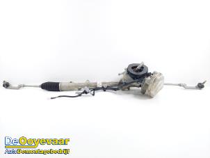 Gebruikte Stuurhuis Bekrachtigd Opel Corsa F (UB/UH/UP) 1.2 12V 75 Prijs € 189,99 Margeregeling aangeboden door Autodemontagebedrijf De Ooyevaar