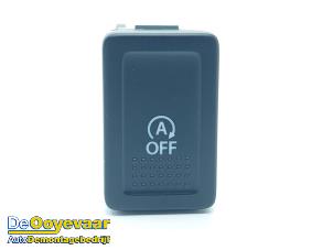 Begagnade Start/stopp-brytare Suzuki Celerio (LF) 1.0 12V Dualjet Pris € 9,99 Marginaltabell erbjuds av Autodemontagebedrijf De Ooyevaar