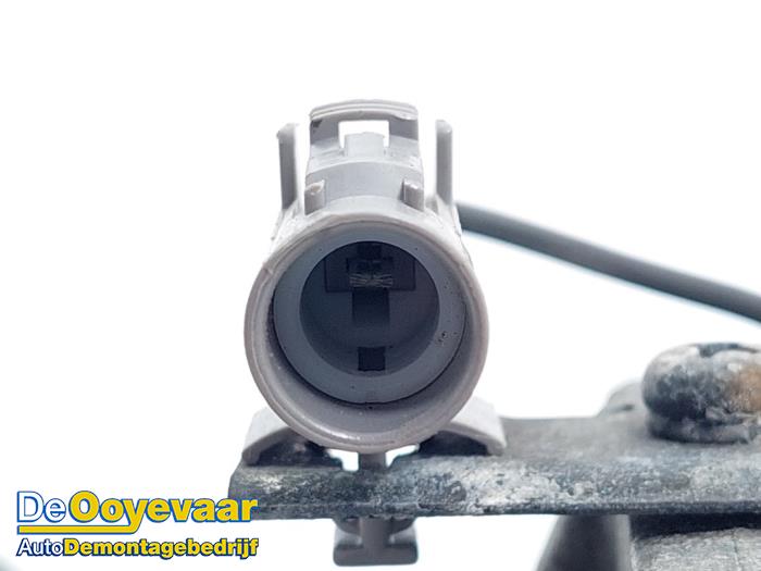 Luftkonditioneringspump från en Suzuki Celerio (LF) 1.0 12V Dualjet 2015