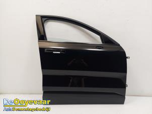 Begagnade Framdörr, 4-dörrars, höger Volvo EX30 Single Motor Extended Range 69 kWh Pris € 999,99 Marginaltabell erbjuds av Autodemontagebedrijf De Ooyevaar