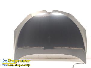 Gebruikte Motorkap Renault Megane III Grandtour (KZ) 1.5 dCi 110 Prijs € 99,99 Margeregeling aangeboden door Autodemontagebedrijf De Ooyevaar