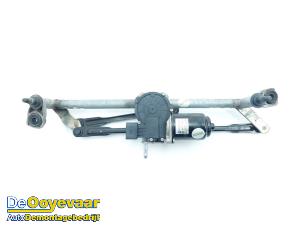 Begagnade Torkarmotor + mekanism Skoda Fabia III (NJ3) 1.2 TSI 16V Pris € 15,00 Marginaltabell erbjuds av Autodemontagebedrijf De Ooyevaar