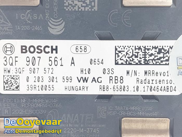 Adaptiv farthållare, sensor (avstånd) från en Volkswagen Golf VII (AUA) 2.0 GTD 16V 2017