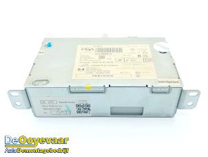 Gebruikte Multi Media Regelunit DS Automobiles DS 4 1.6 16V E-Tense 225 Prijs € 399,99 Margeregeling aangeboden door Autodemontagebedrijf De Ooyevaar