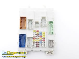 Begagnade Dator , karosskontroll (BCM) Ford Transit Connect (PJ2) 1.5 TDCi Pris € 79,99 Marginaltabell erbjuds av Autodemontagebedrijf De Ooyevaar