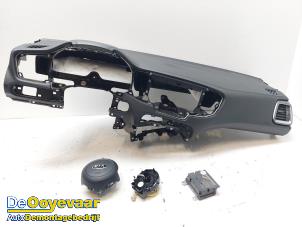 Gebruikte Airbag set + dashboard Kia Ceed Sportswagon (CDF) 1.5 T-GDI 16V Prijs € 949,99 Margeregeling aangeboden door Autodemontagebedrijf De Ooyevaar