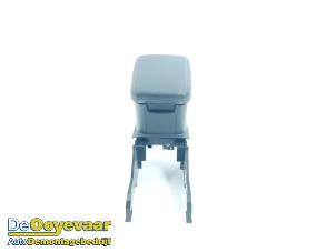 Begagnade Armstöd Opel Astra K 1.0 Turbo 12V Pris € 69,99 Marginaltabell erbjuds av Autodemontagebedrijf De Ooyevaar