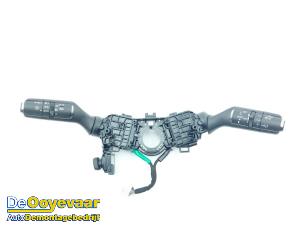 Gebruikte Combischakelaar Stuurkolom Lexus UX 250h 2.0 16V Prijs € 175,00 Margeregeling aangeboden door Autodemontagebedrijf De Ooyevaar