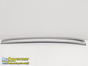 Gebruikte Dakrail set Kia Niro I (DE) E-Niro 64 kWh Prijs € 139,99 Margeregeling aangeboden door Autodemontagebedrijf De Ooyevaar