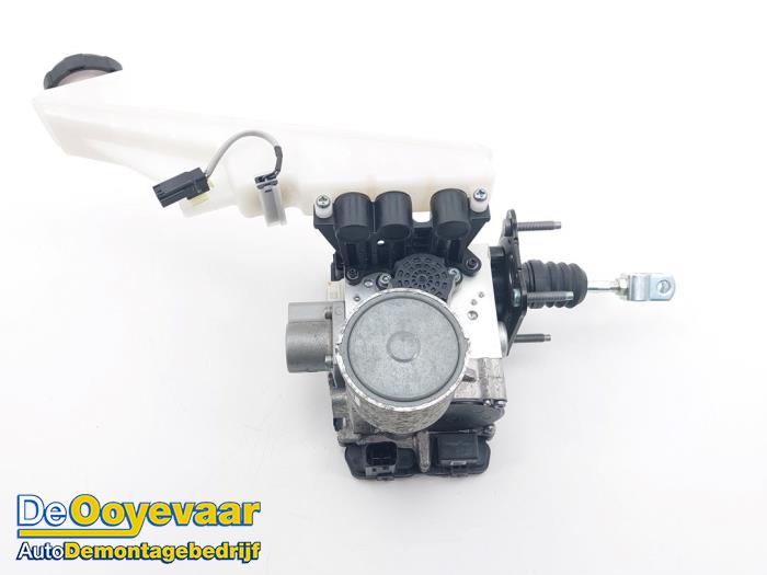 Bromsservo från en Kia Niro I (DE) E-Niro 64 kWh 2021