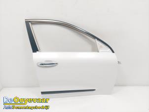 Gebruikte Portier 4Deurs rechts-voor Kia Niro I (DE) E-Niro 64 kWh Prijs € 499,99 Margeregeling aangeboden door Autodemontagebedrijf De Ooyevaar