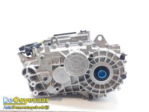 Begagnade Växellåda Kia EV6 (CV) 77.4 kWh RWD Pris € 2.499,99 Marginaltabell erbjuds av Autodemontagebedrijf De Ooyevaar