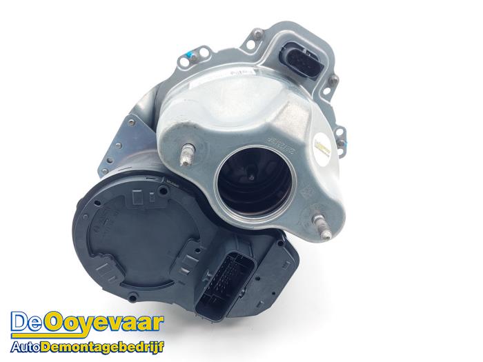 Bromsservo från en Volkswagen Golf VIII Variant (GC5) 1.5 eTSI 16V 2024