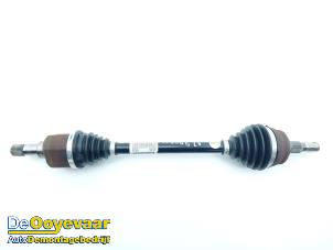 Gebruikte Steekas links-voor Opel Corsa F (UB/UH/UP) 1.2 Turbo 12V 100 Prijs € 75,00 Margeregeling aangeboden door Autodemontagebedrijf De Ooyevaar