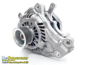 Gebruikte Dynamo Suzuki Ignis (MF) 1.2 Dual Jet 16V Smart Hybrid Prijs € 399,99 Margeregeling aangeboden door Autodemontagebedrijf De Ooyevaar