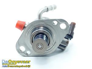 Gebruikte Hogedrukpomp Opel Corsa F (UB/UH/UP) 1.2 Turbo 12V 100 Prijs € 149,99 Margeregeling aangeboden door Autodemontagebedrijf De Ooyevaar