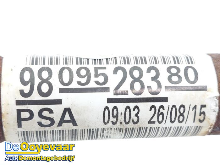 Drivaxel, höger fram från en Citroën C4 Picasso (3D/3E) 1.2 12V PureTech 130 2015