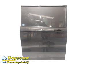 Begagnade Skjutdörr, höger Ford Transit Custom 2.0 EcoBlue 136 Pris € 949,99 Marginaltabell erbjuds av Autodemontagebedrijf De Ooyevaar