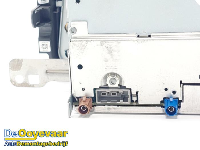 Navigeringssystem från en Nissan Micra (K14) 0.9 IG-T 12V 2018