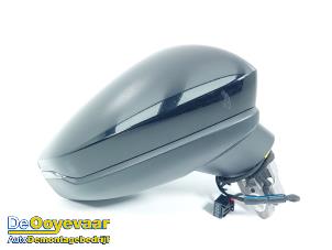 Używane Lusterko zewnetrzne prawe Audi A3 Sportback (8YA) 1.0 30 TFSI 12V Mild hybrid Cena € 179,99 Procedura marży oferowane przez Autodemontagebedrijf De Ooyevaar