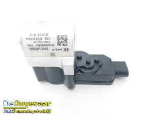 Begagnade Luftkonditioneringsregulator Hyundai Ioniq 5 (NE) 58/63 kWh RWD Pris € 49,99 Marginaltabell erbjuds av Autodemontagebedrijf De Ooyevaar